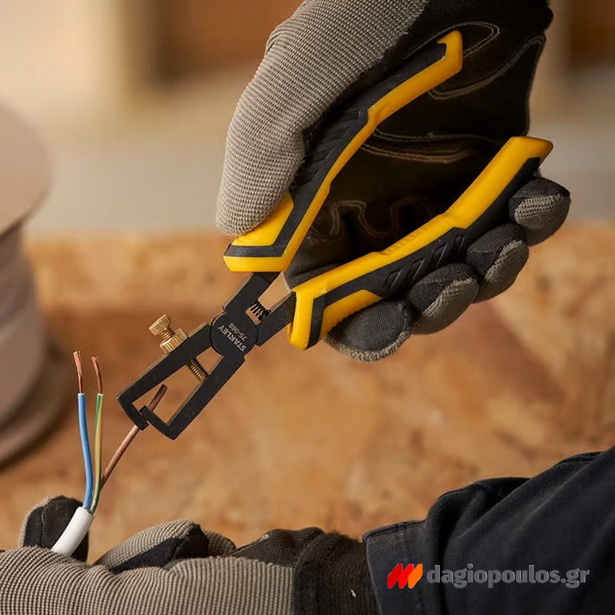 Stanley STHT0-75068 Απογυμνωτής Καλωδίων Control Grip 150mm