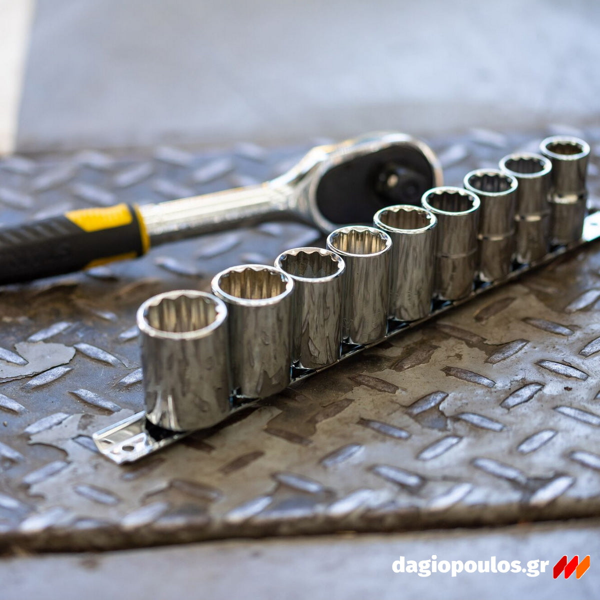 Stanley STMT82666-0 Συλλογή Καρυδάκια Μανέλες 1/4" Σετ 11 Τεμ Με Βάση Φύλαξης
