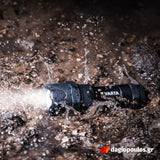 Varta Indestructible F10 Pro Led Φακός Χειρός 300 Lumens