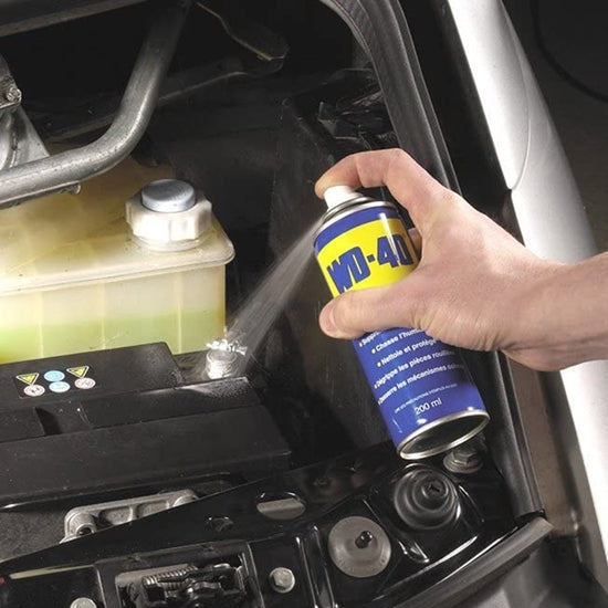 WD40 MultiUse Spray Λιπαντικό Αντισκουριακό Πολλαπλών Χρήσεων 200ml